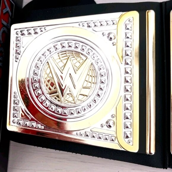 WWE World Heavyweight Champion Belt Toy Replica 2014 Mattel - Picture 3 of 4